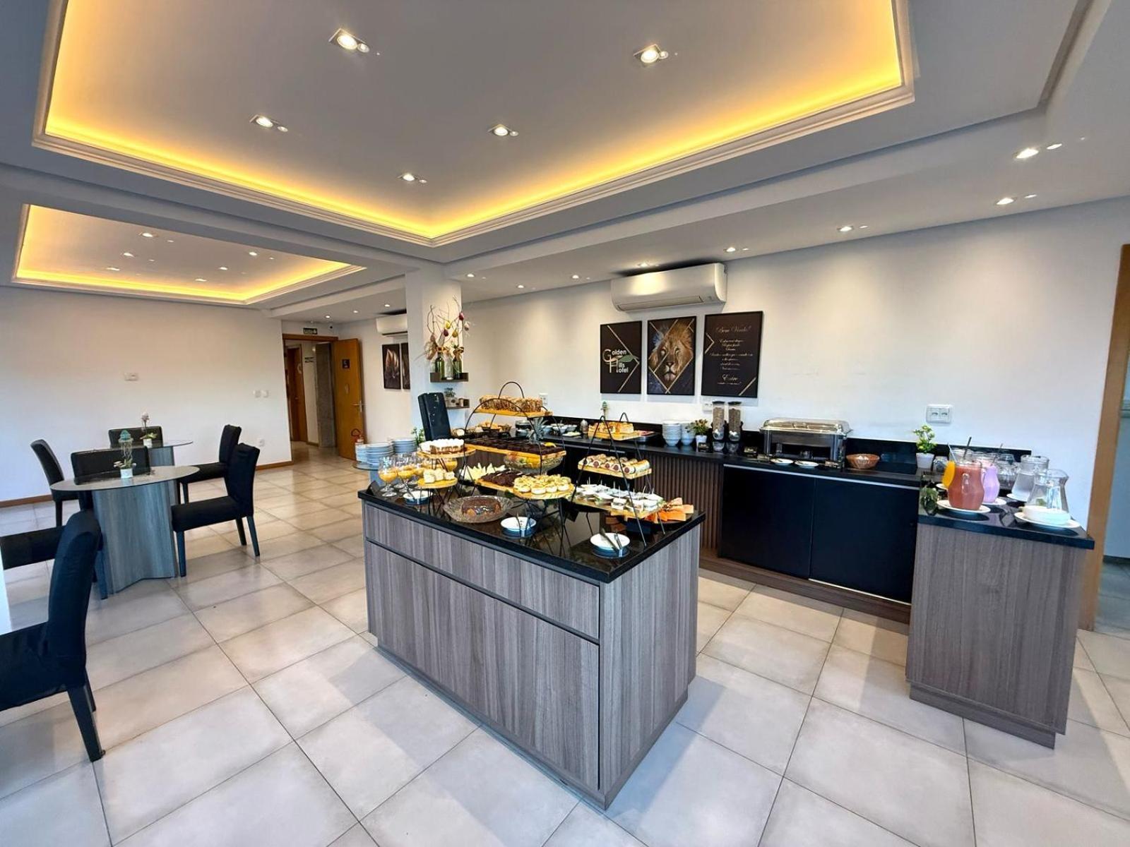 קנלה Hotel Golden Hills מראה חיצוני תמונה